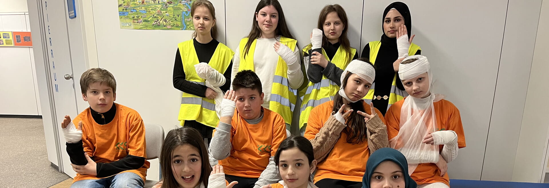 Wir helfen und &uuml;bernehmen Verantwortung: Schulsanit&auml;tsdienst